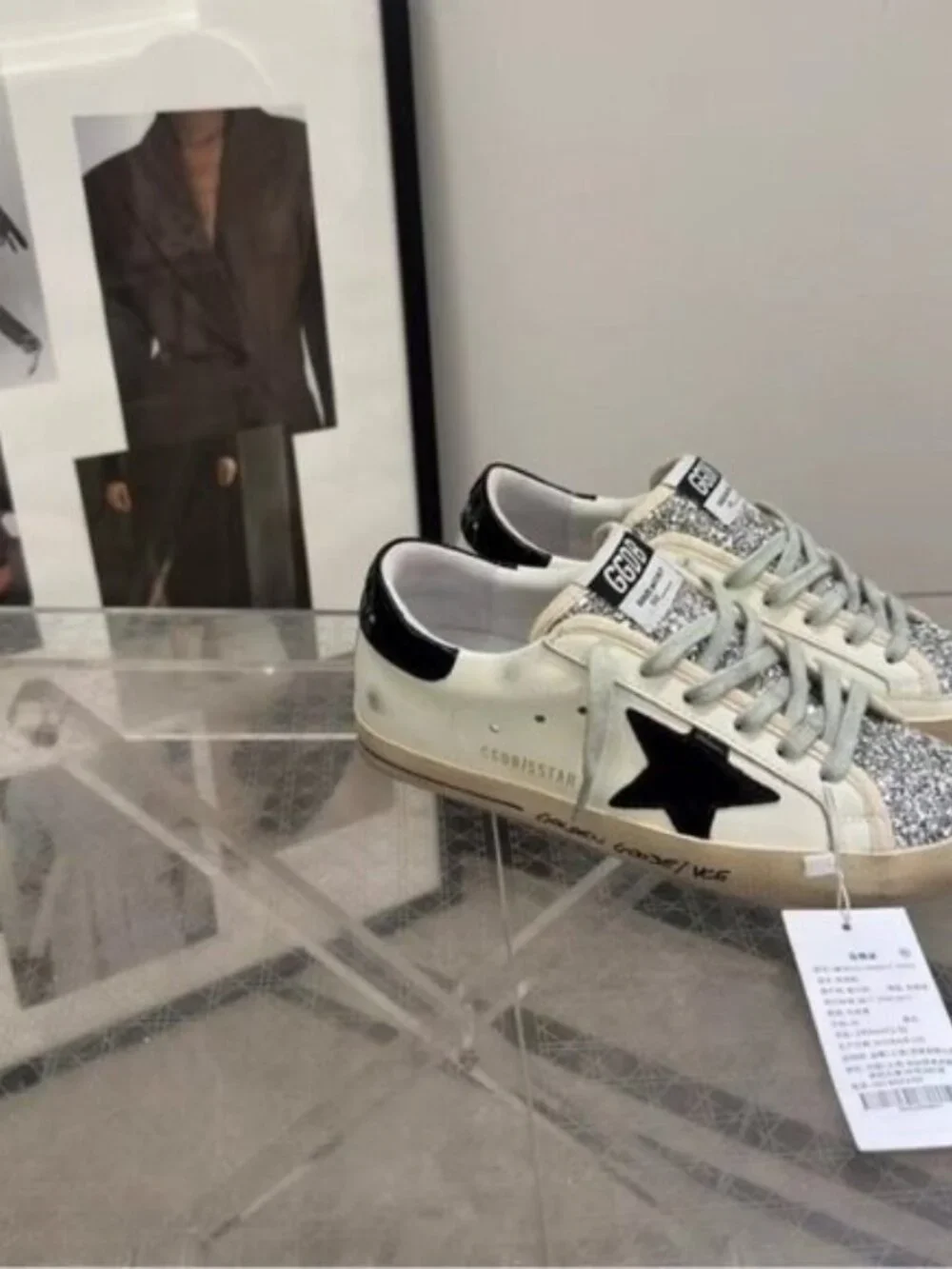 Golden Goose White Leather Sneakers with Black Star & Glitter Toe - Picture 2 of 8